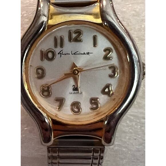 Gloria Vanderbilt Ladies Watch Quartz Two Tone Case and Stretch Metal Band - Picture 1 of 4